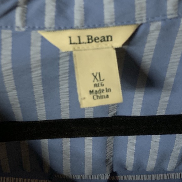 LL Bean Women Size XL Shirt Button Down Tunic Top Blue Striped Nylon Stretch - Picture 7 of 8